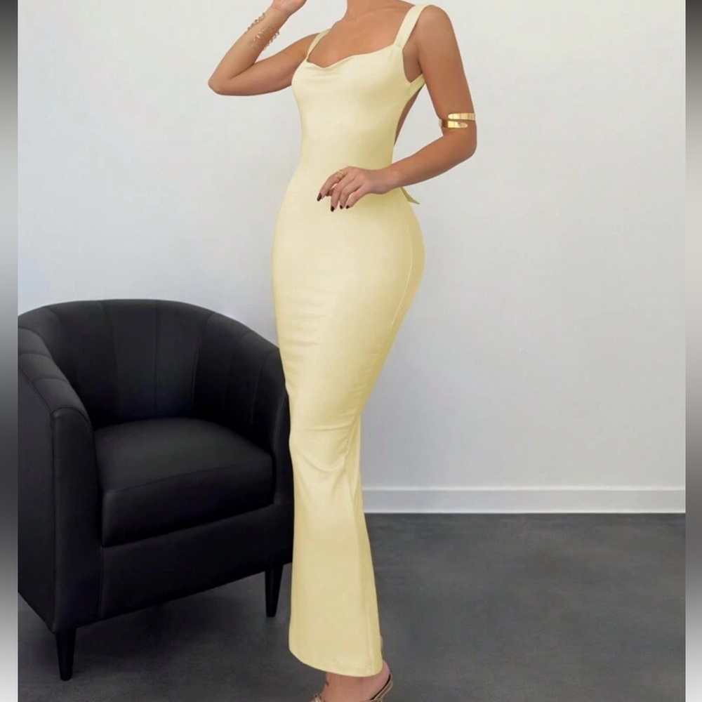 SHEIN Aloruh Backless Bow Dress